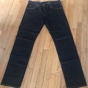 AG The Graduate 32x32 Jeans